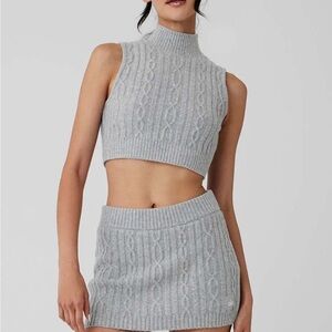 ALO YOGA 
Cable Knit Winter Bliss Mock Neck Tank Top Heather Grey Size  XS NWOT